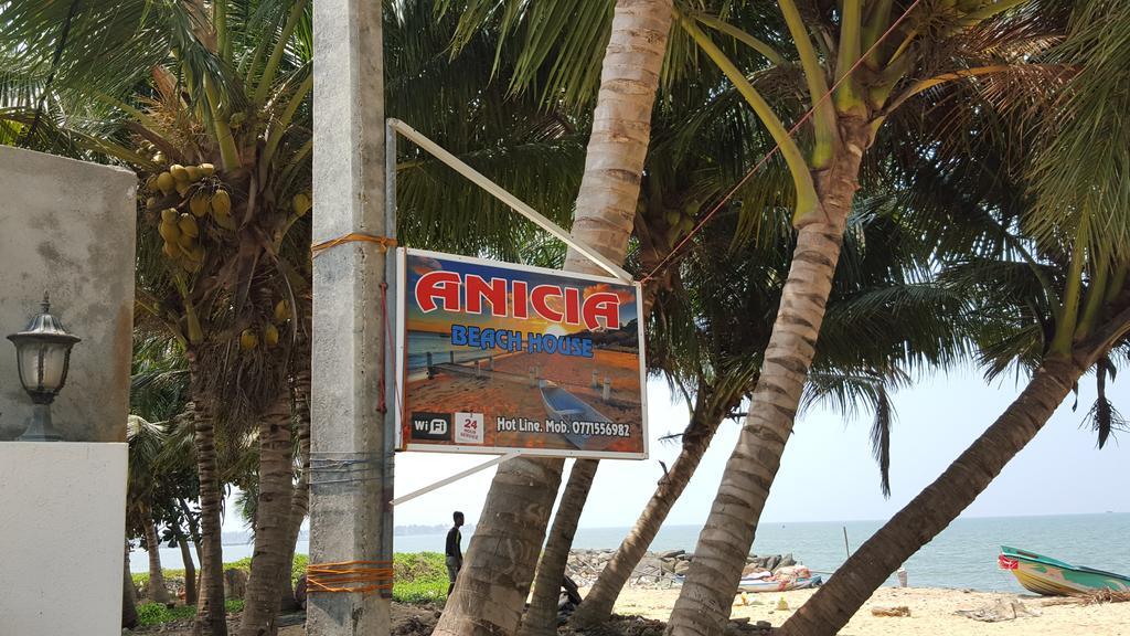 Anicia Beach House Negombo Exterior foto