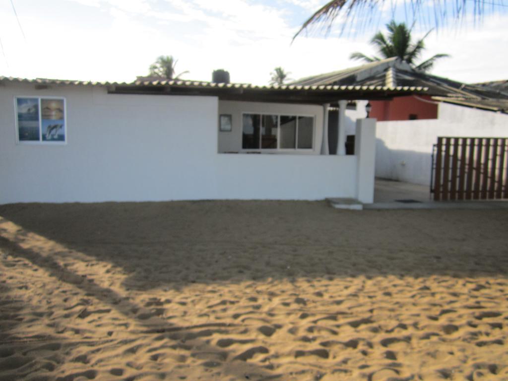 Anicia Beach House Negombo Exterior foto