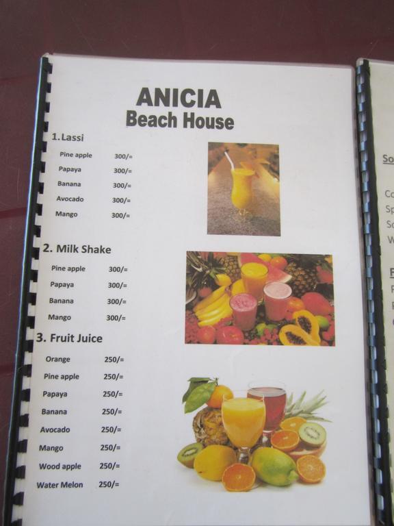 Anicia Beach House Negombo Exterior foto